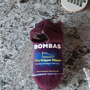 Bombas Gripper Slipper in Deep Burgundy